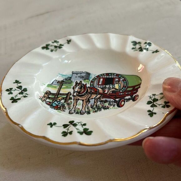 Vintage Irish Ashtray - Picture 3 of 5